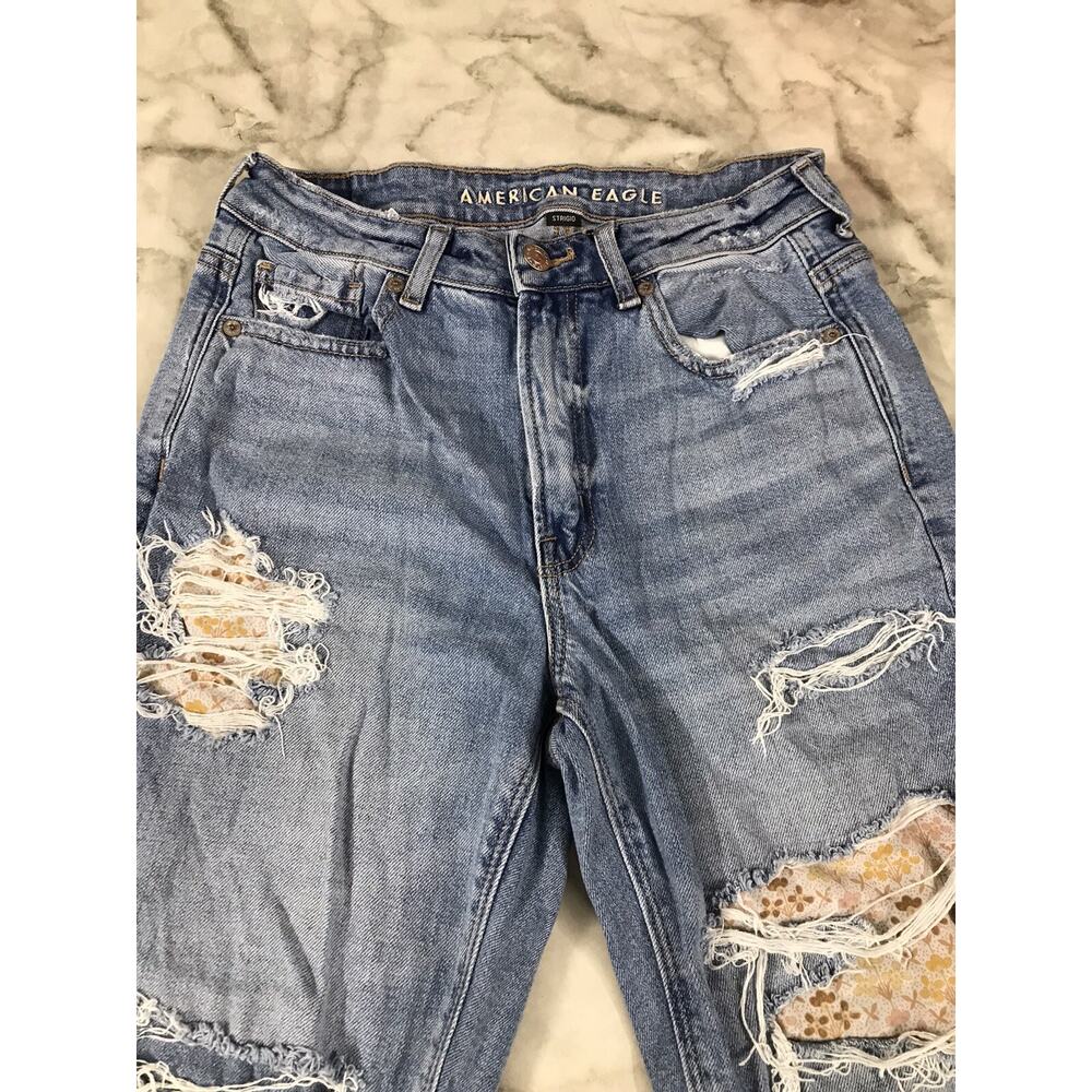 Amerian Eagle High Waisted Mom Strigid Floral Patchwork Jeans 4 regular Distres - Picture 6 of 12
